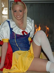 Dream Kelly softcore Snow White costume